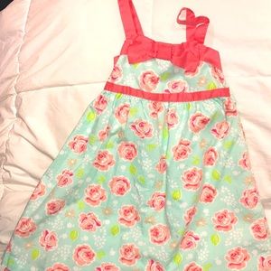 Pretty dress!